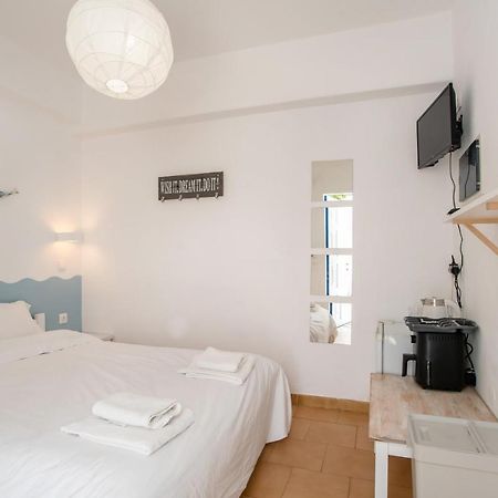 Livadia Seaside Studios 6 Parikia  Bagian luar foto