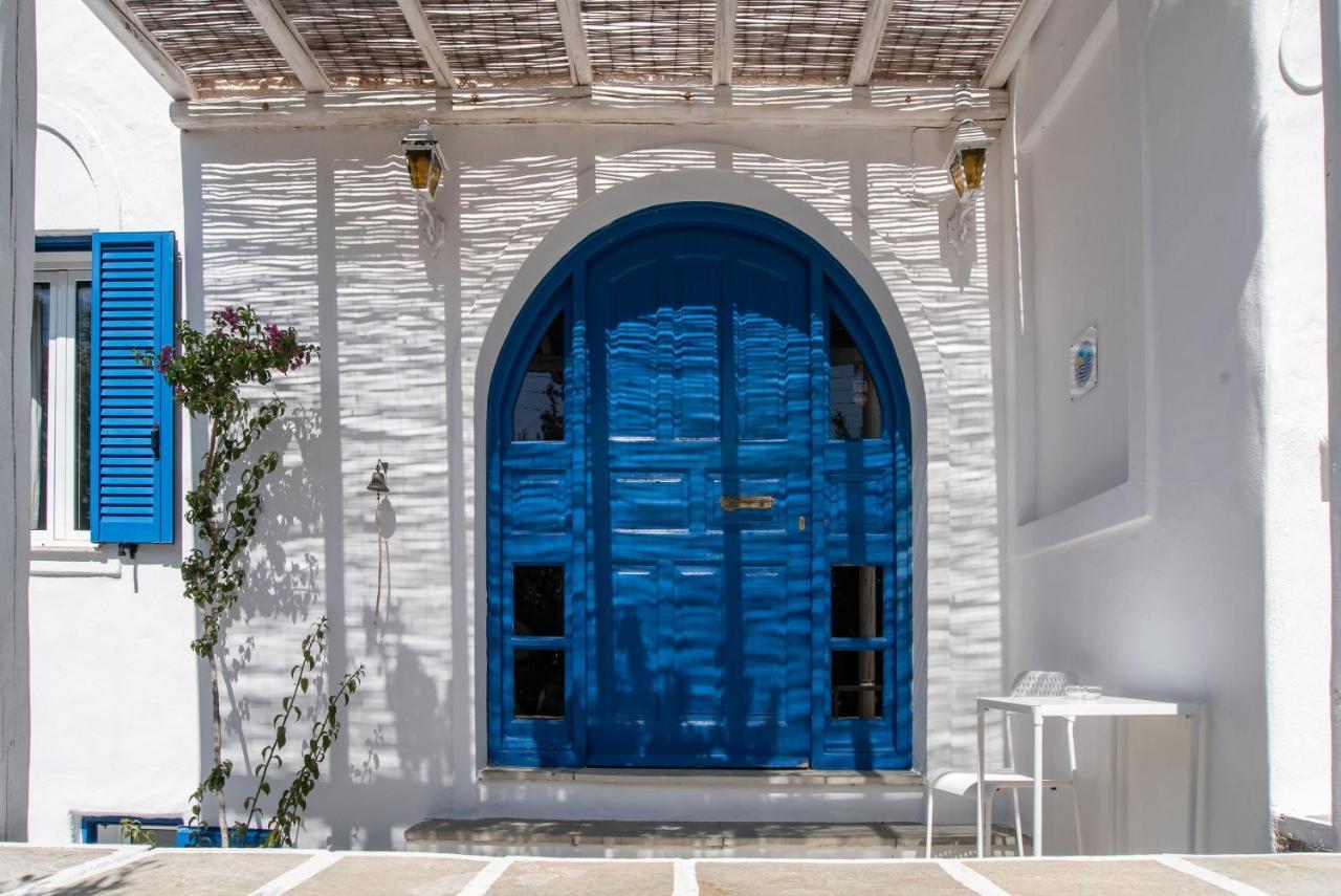 Livadia Seaside Studios 6 Parikia  Bagian luar foto